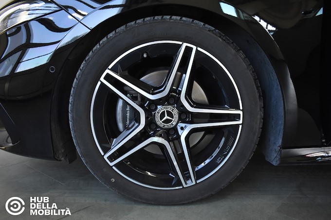 MERCEDES-BENZ A 180 d Automatic AMG Line Advanced Plus